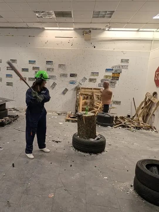Smash It Therapy (Rage Room & Smash Art Splatter Paint) image 2