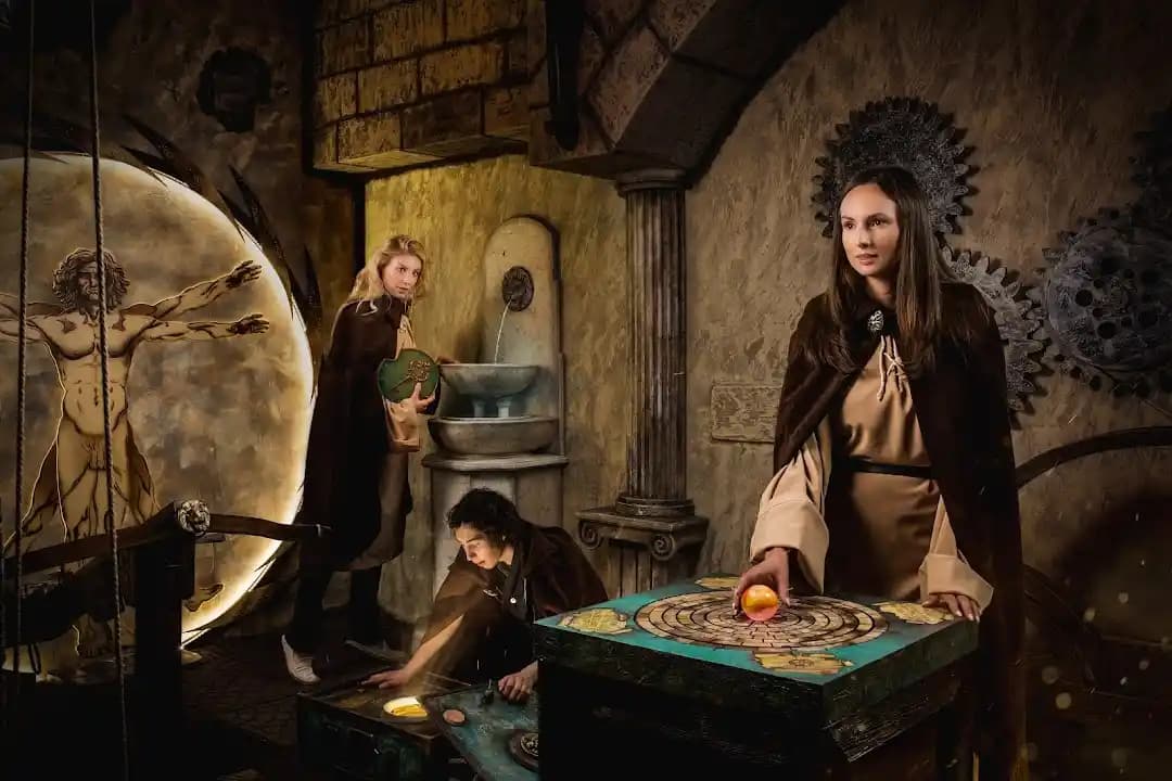 QUEST ROOM - Los Angeles Escape Room image 4