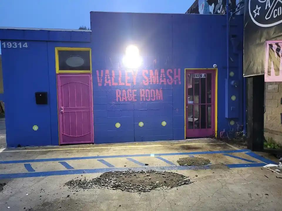 Valley Smash Rage Room image 3