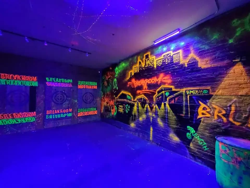 BREAK ROOM LA - LA's Rage Room & Axe Throwing image 3
