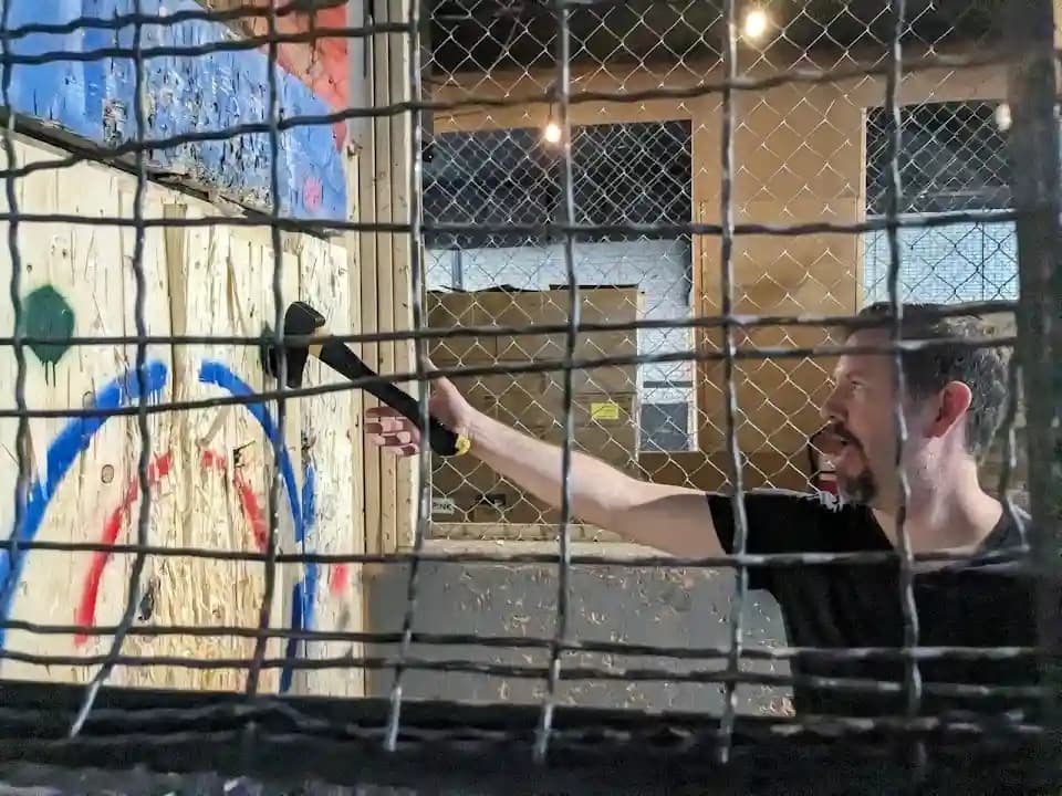 BREAK ROOM LA - LA's Rage Room & Axe Throwing image 9