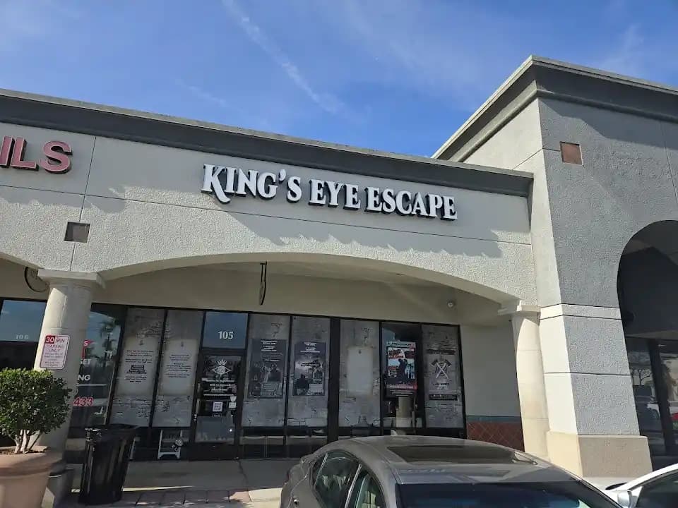 King's Eye Escape & Axe image 2