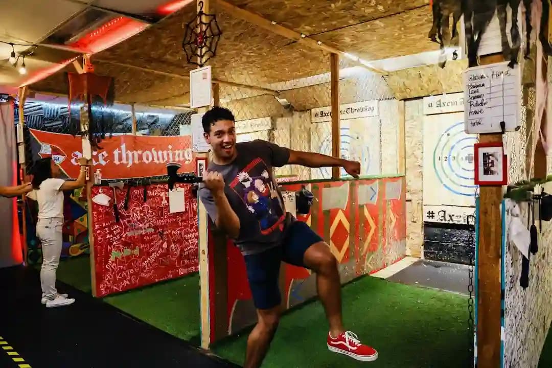 Axem Axe Throwing image 7