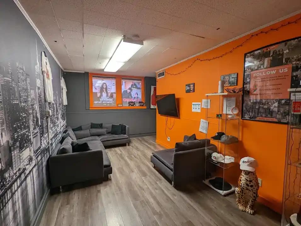 60out Escape Rooms - HHLA image 5