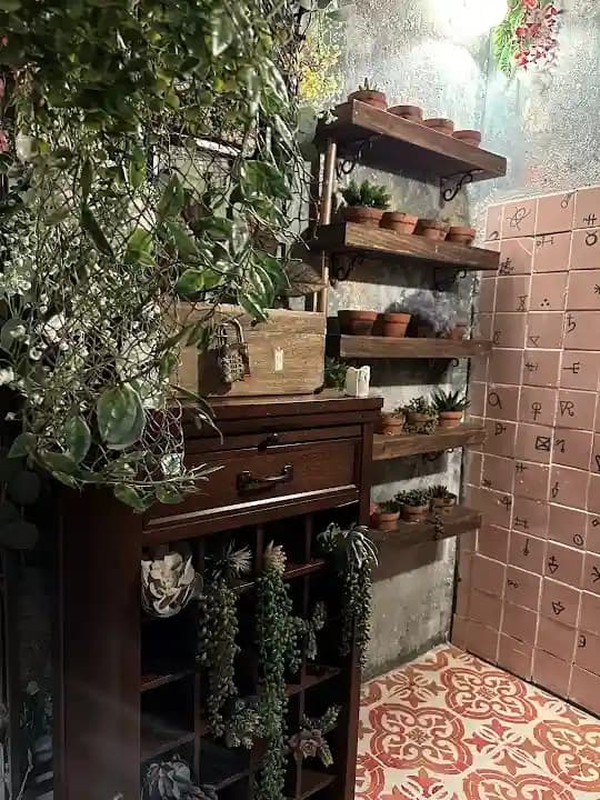 MyssTic Rooms image 10