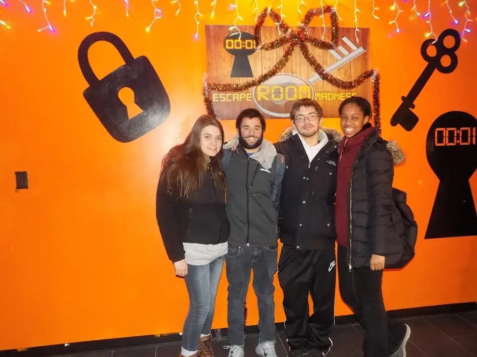 Escape Room Madness NYC image 4