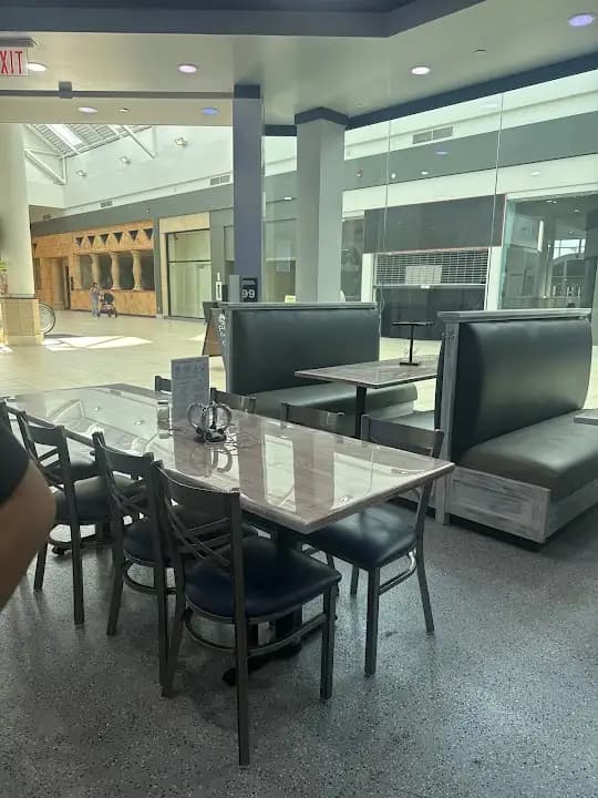 RYCO's Escape Room & Lounge image 8