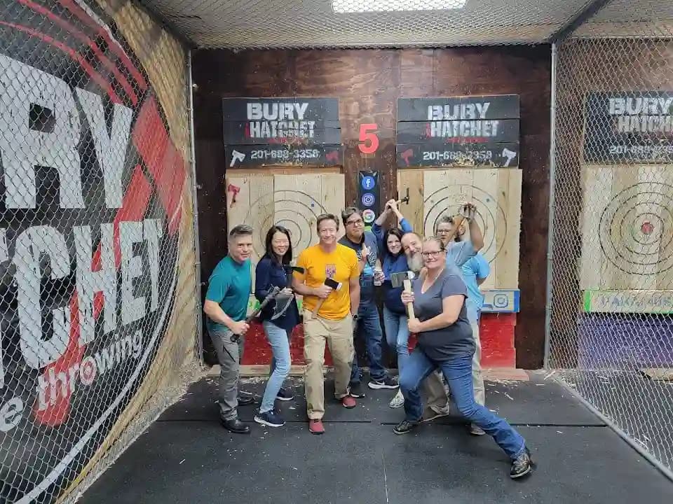 Bury the Hatchet Paramus - Axe Throwing image 4