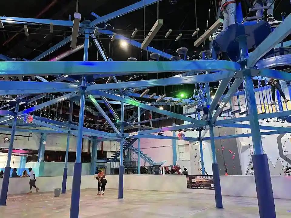 Area53 - Indoor Paintball image 4