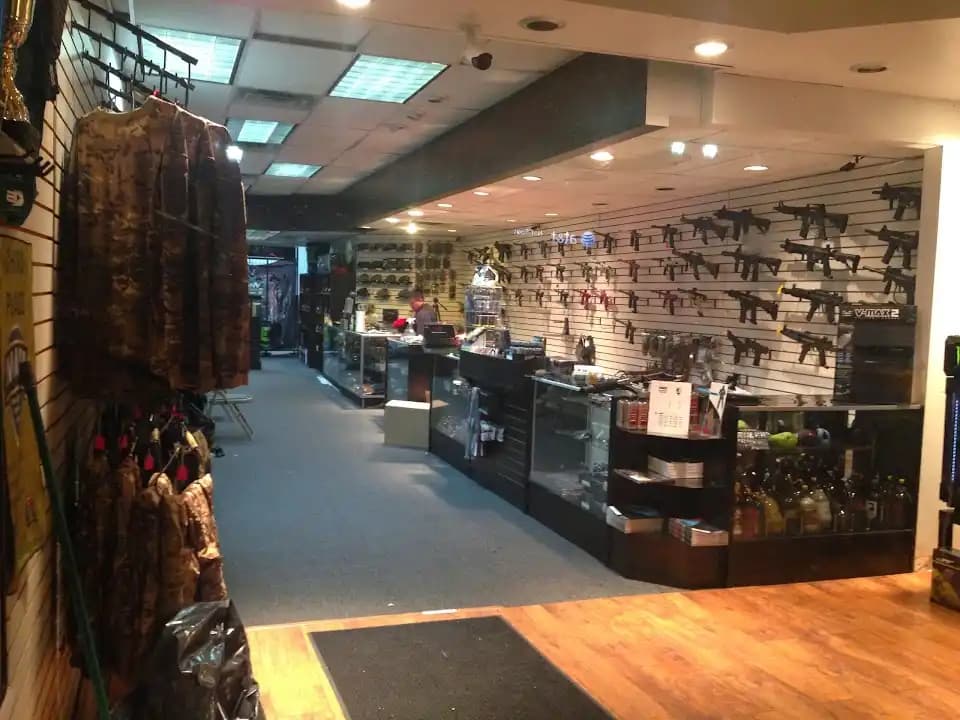 Eminent Paintball & Airsoft image 6