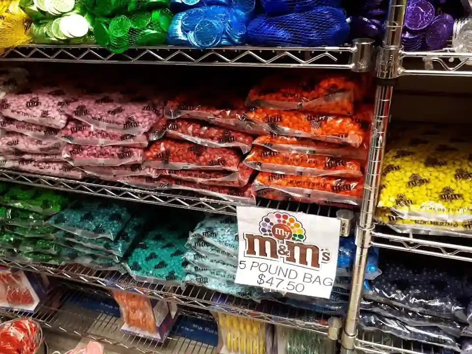 Economy Candy image 9