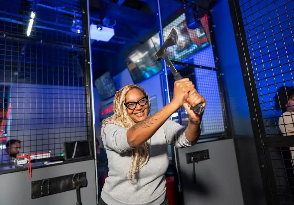 Q-ZAR & Q-AXE | Axe Throwing & Laser Tag image 2