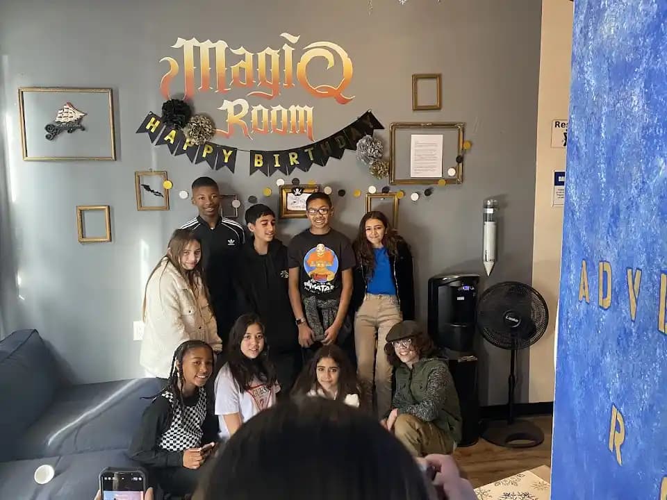 MagIQ Escape Room image 3