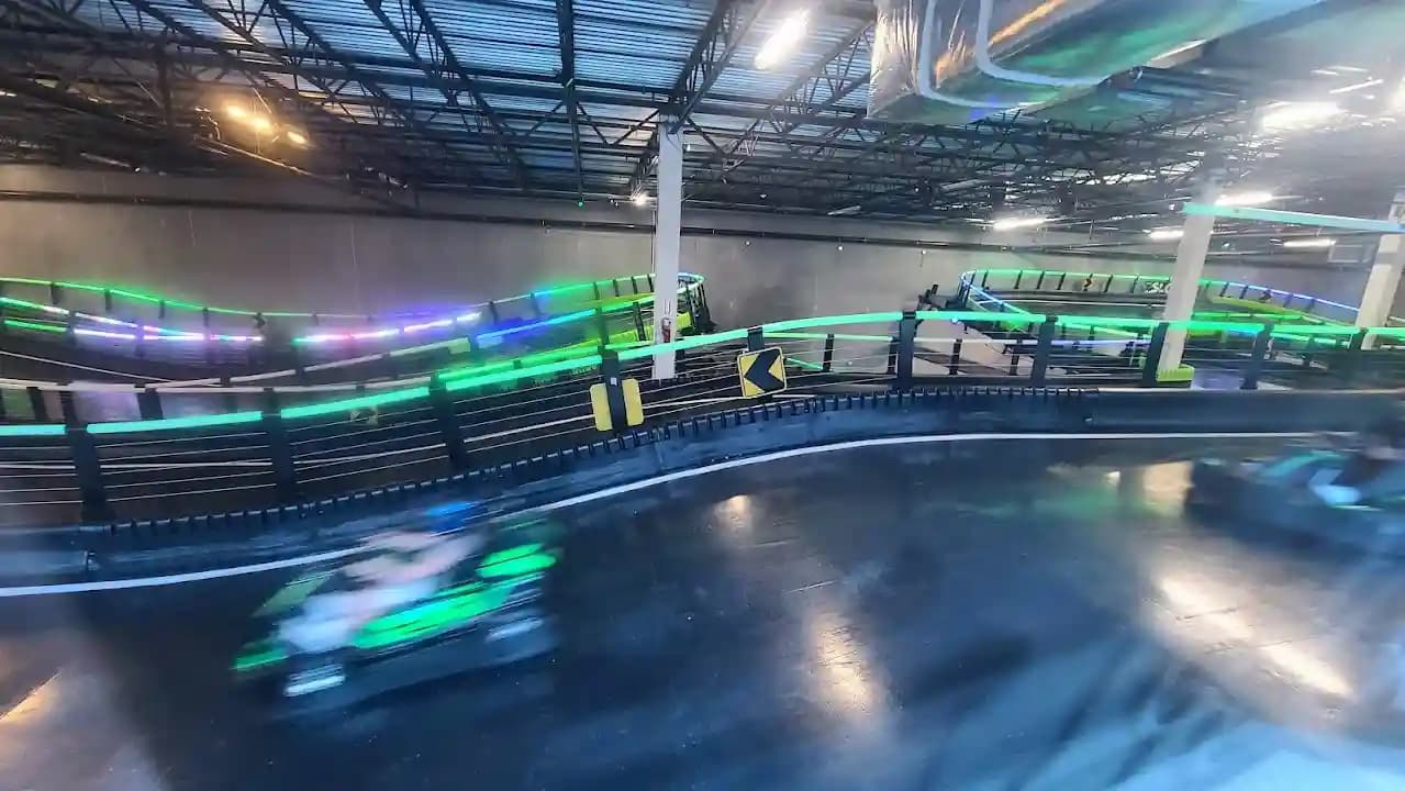 Andretti Indoor Karting & Games Orlando image 9