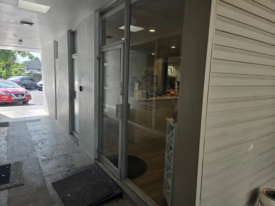 The Salt Room Orlando Day Spa image 9
