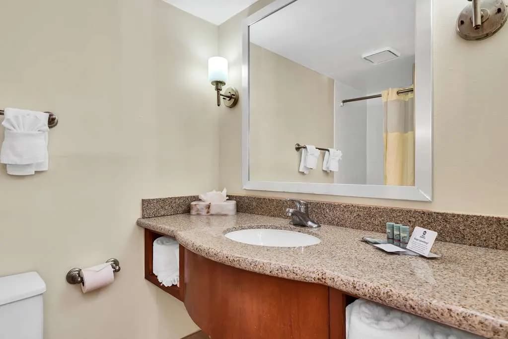 Best Western Orlando Gateway Hotel image 1