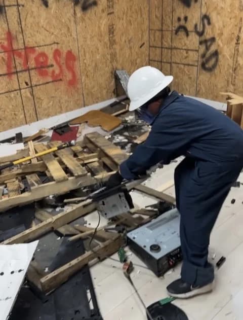 The Rage Room, Central Florida LLC image 4