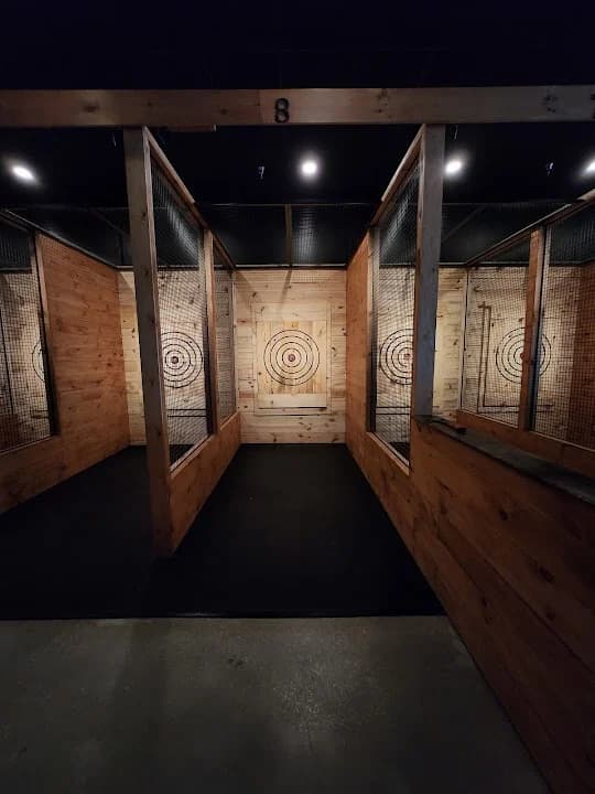 Axvengers Axe Throwing Bar image 2