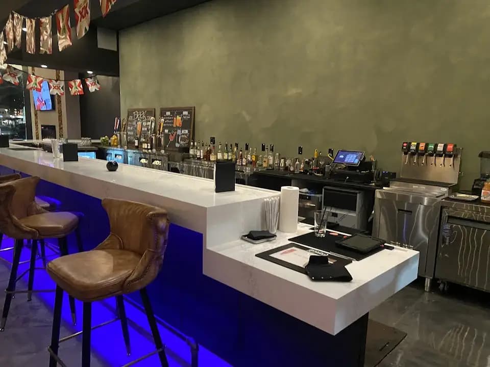 Axvengers Axe Throwing Bar image 9
