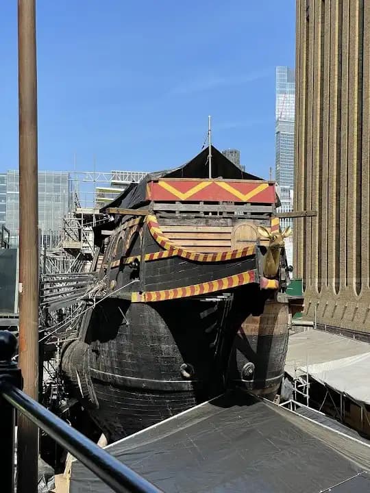 Escape from The Golden Hinde image 3