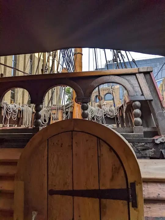 Escape from The Golden Hinde image 6