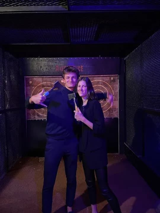 Axeperience Axe Throwing image 2