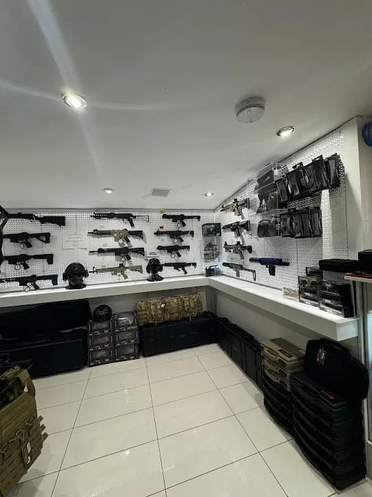 Alpha Guns London (Camden) image 5