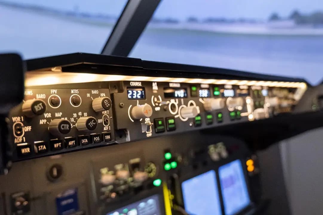 Runway Flight Simulators Ltd image 2