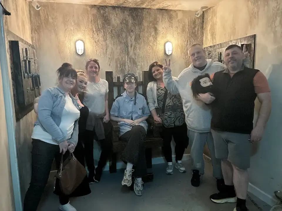 Houdini's Escape Room Experience - Manchester Parrs Wood image 8