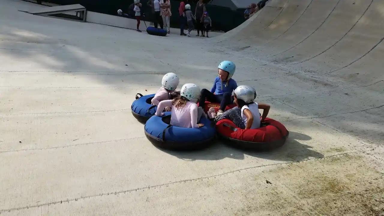 Glasgow Ski & Snowboard Centre image 10