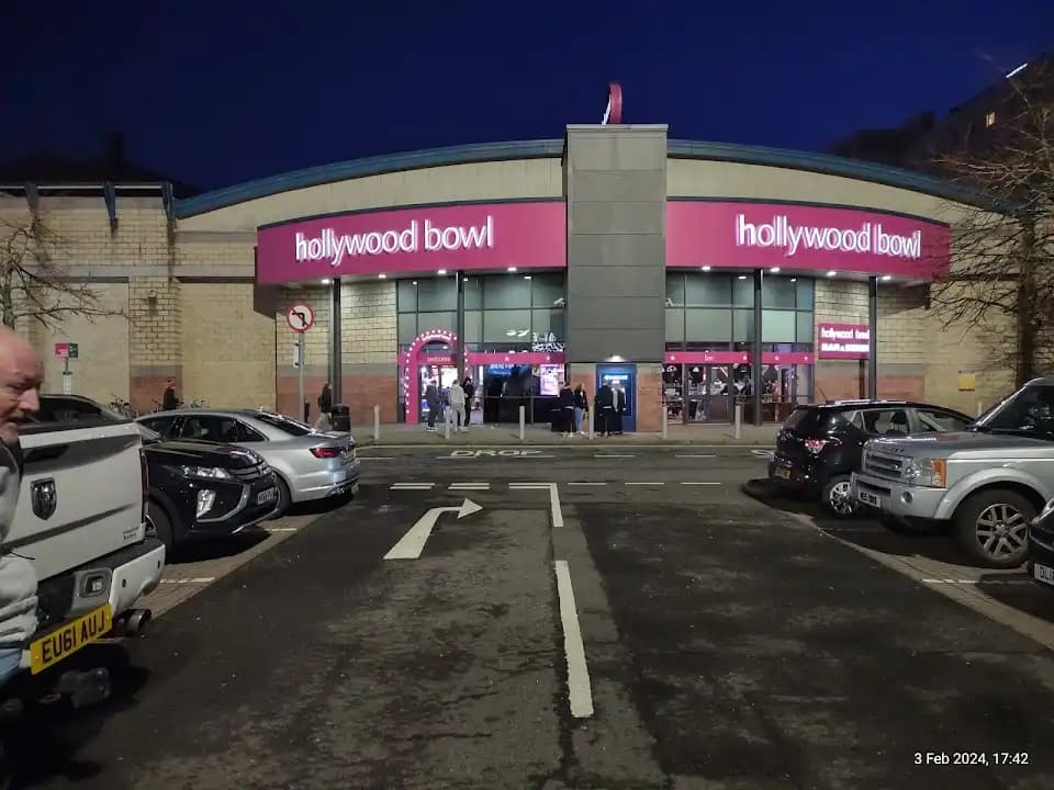 Hollywood Bowl Springfield Quay image 3