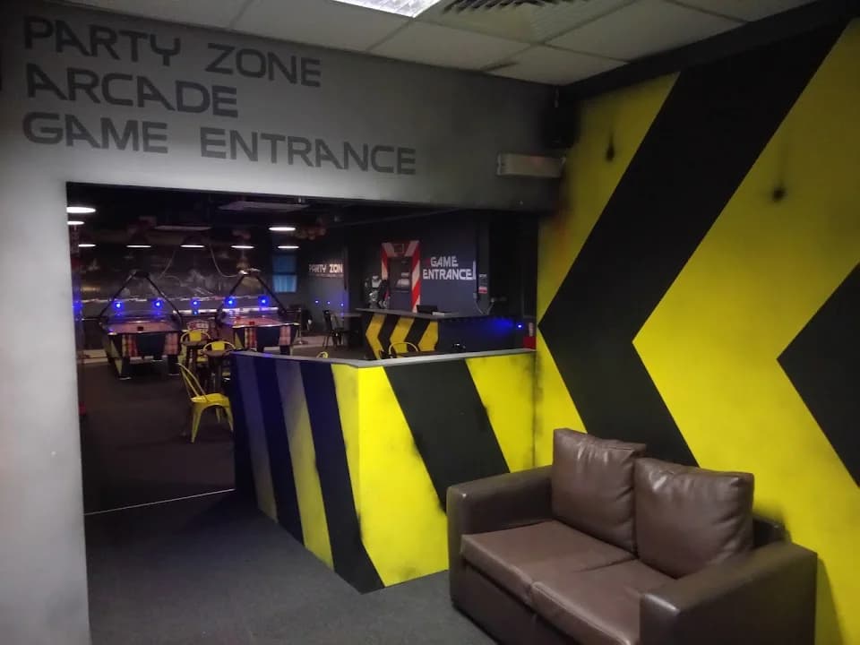 Laser Quest Glasgow image 4