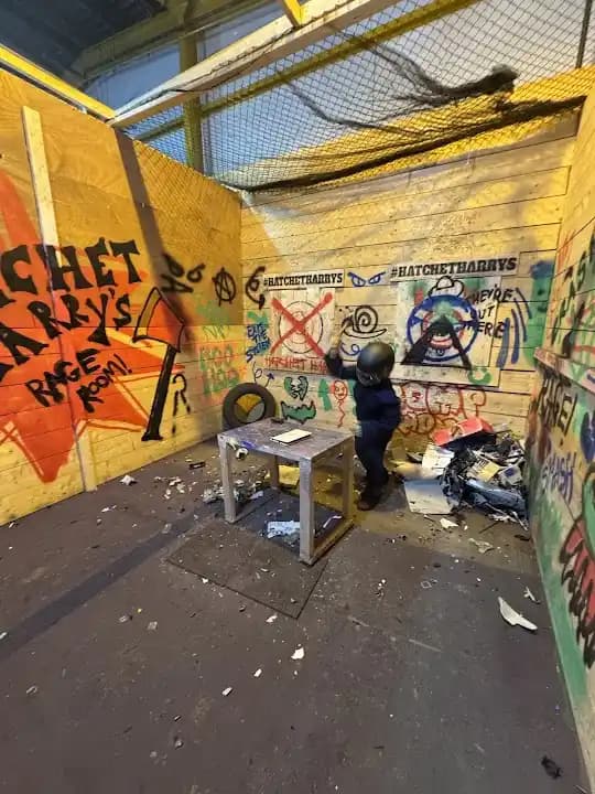 Hatchet Harry's Axe Throwing - Liverpool image 2