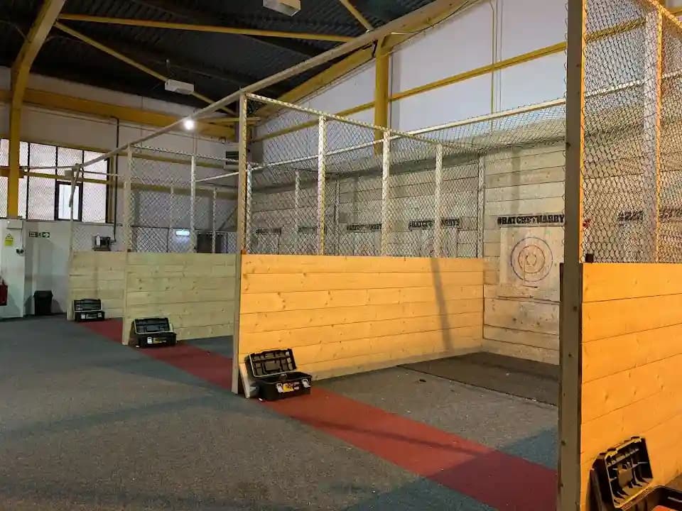 Hatchet Harry's Axe Throwing - Liverpool image 7