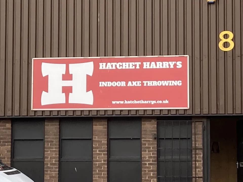 Hatchet Harry's Axe Throwing - Liverpool image 3