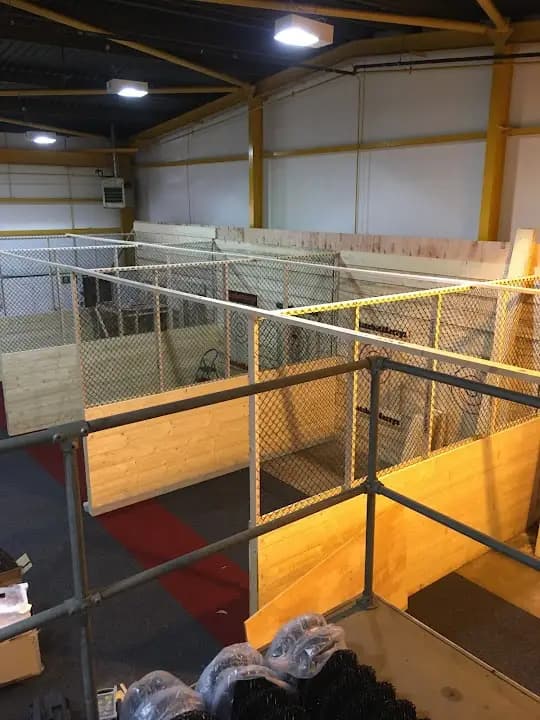 Hatchet Harry's Axe Throwing - Liverpool image 4