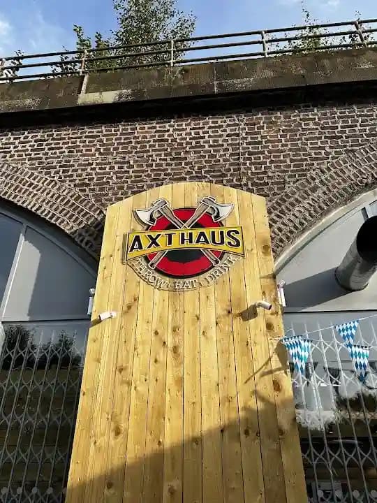 Axt Haus image 4
