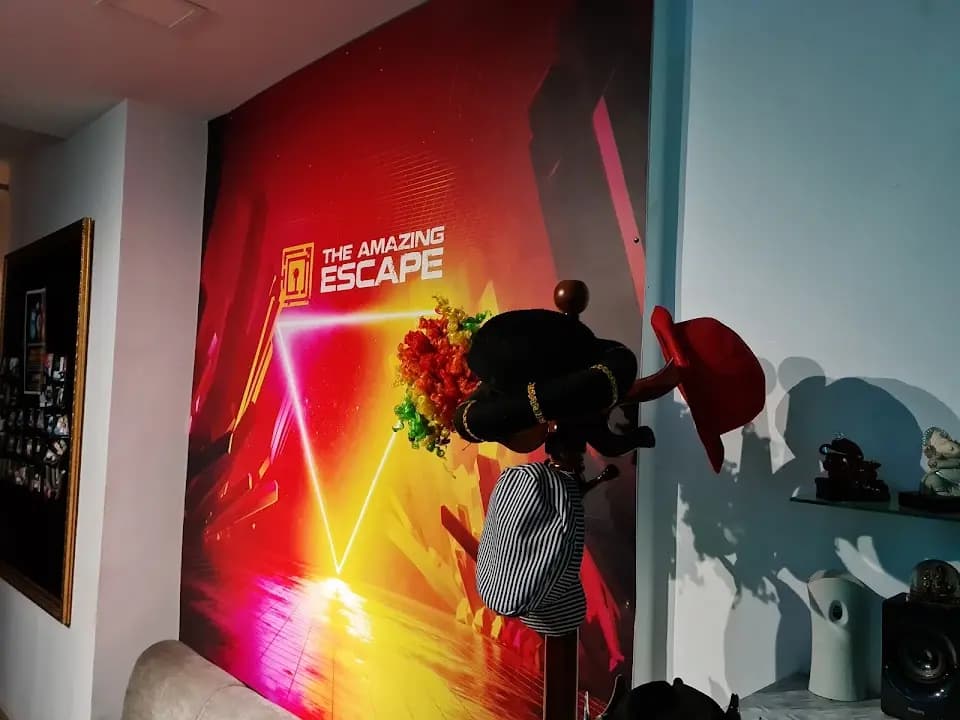 The Amazing Escape - Escape Room Adventure image 6