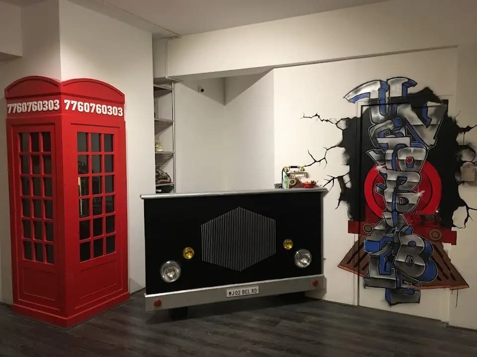 Mystery Owl Escape Rooms image 4