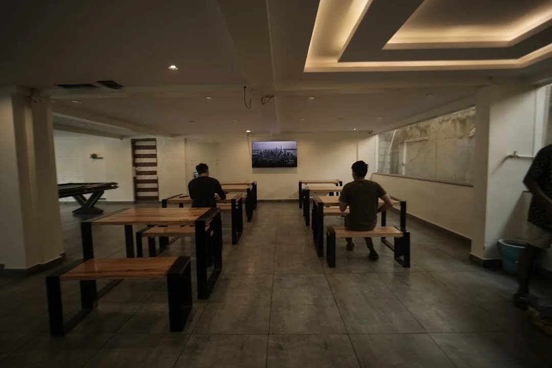 Puzzles Living Euphoria House image 3