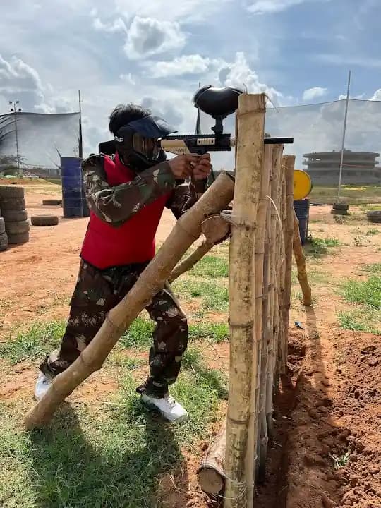 EPIC PAINTBALL ARENA image 5