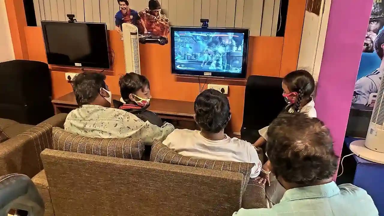 Gamineazy Marathahalli - Gaming Zones, VR arenas and more! image 6