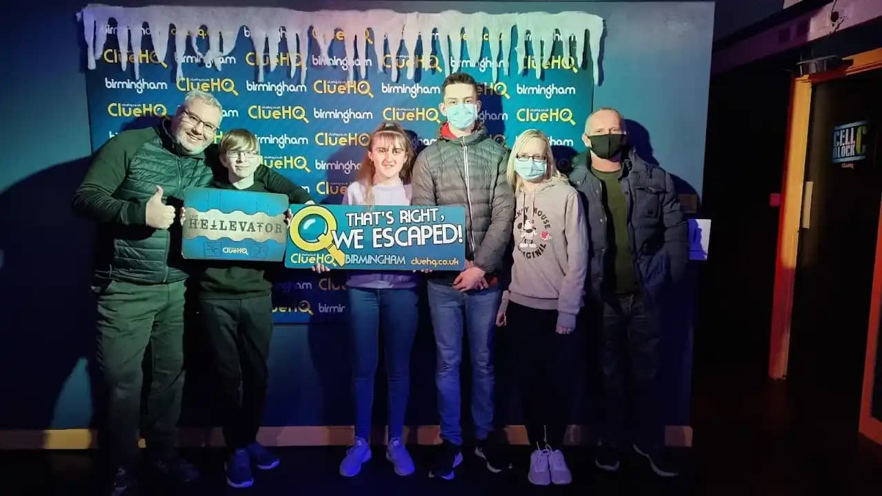 Clue HQ Birmingham - The Live Escape Game image 8