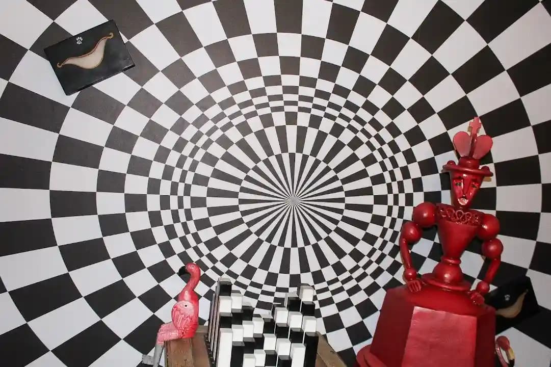 Grand Escape image 3