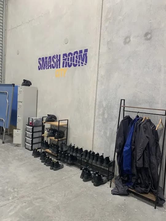 Smash Room City image 4