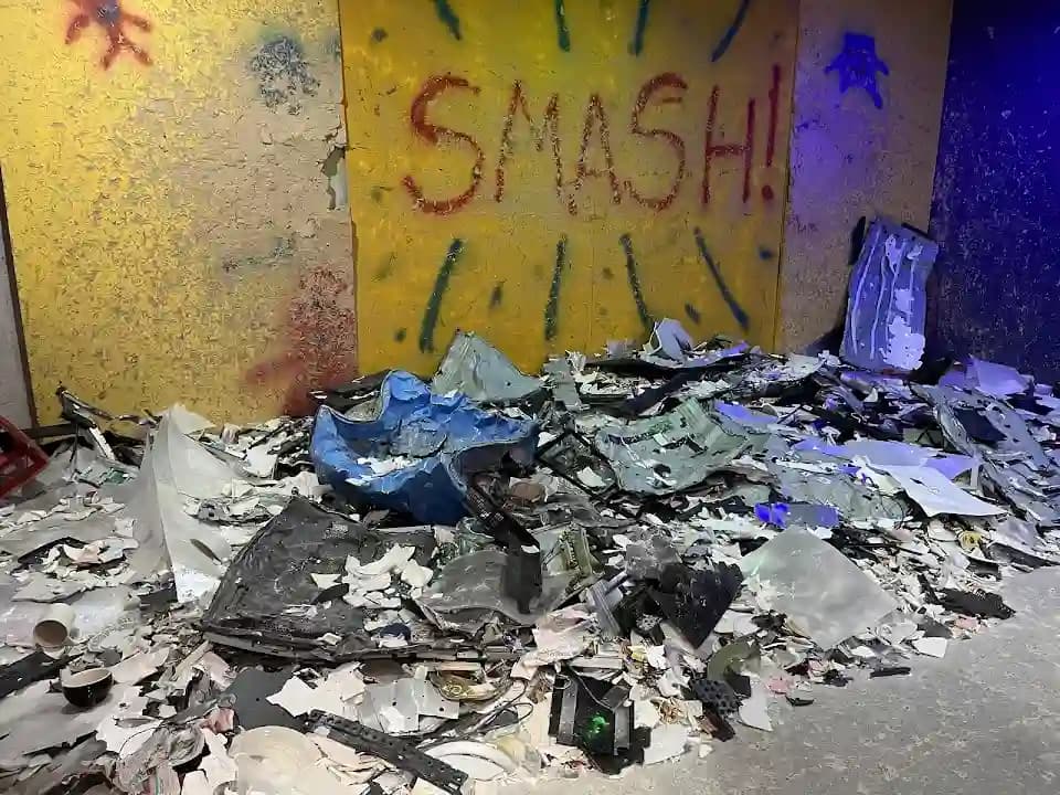 Smash Room City image 9