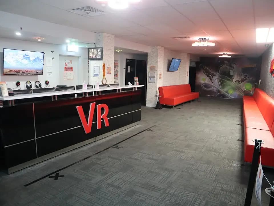 Entermission Sydney CBD - VR Escape Rooms image 9