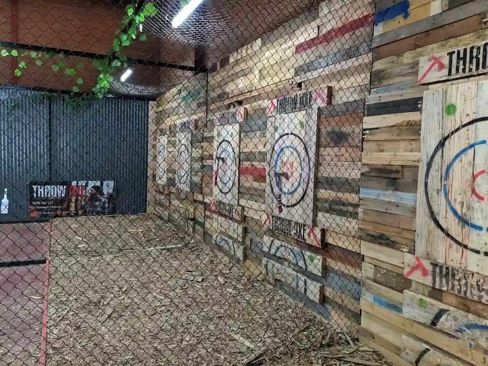 Throw Axe - Axe Throwing Penrith image 8