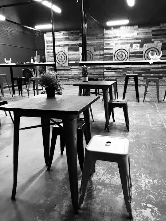 Throw Axe - Axe Throwing Penrith image 9