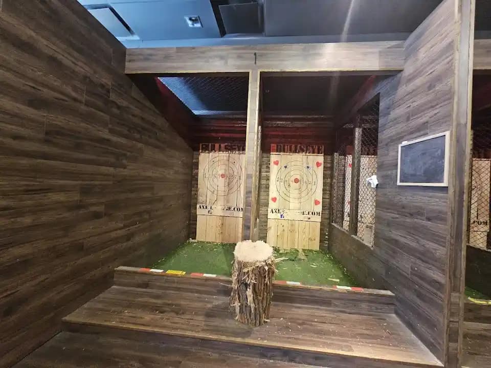 BullsEye Axe Lounge X Rage Room image 5